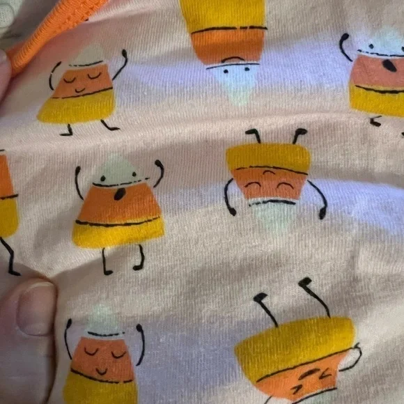 WOMENS Mommy And Me Halloween Candycorn Matching Cotton Pajamas - Cameo XS - Picture 6 of 6